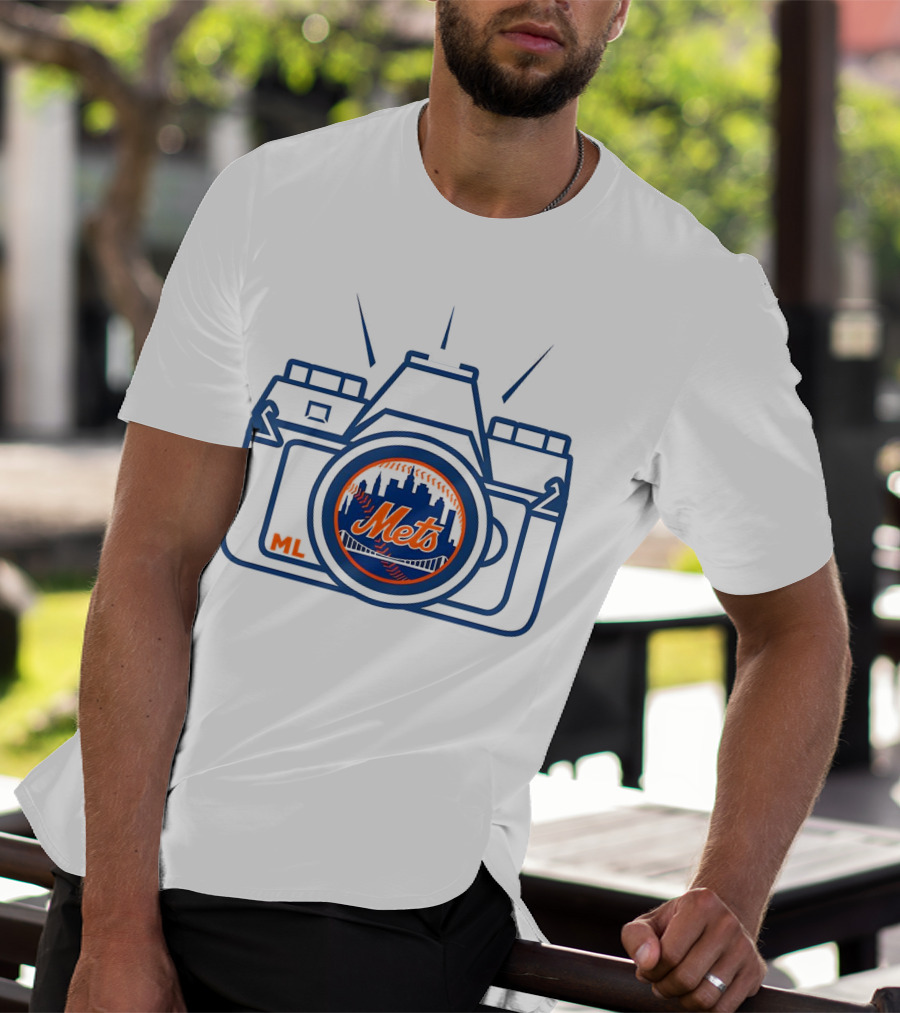 New York Mets Francisco Alvarez Marc Levine Camera T-Shirt