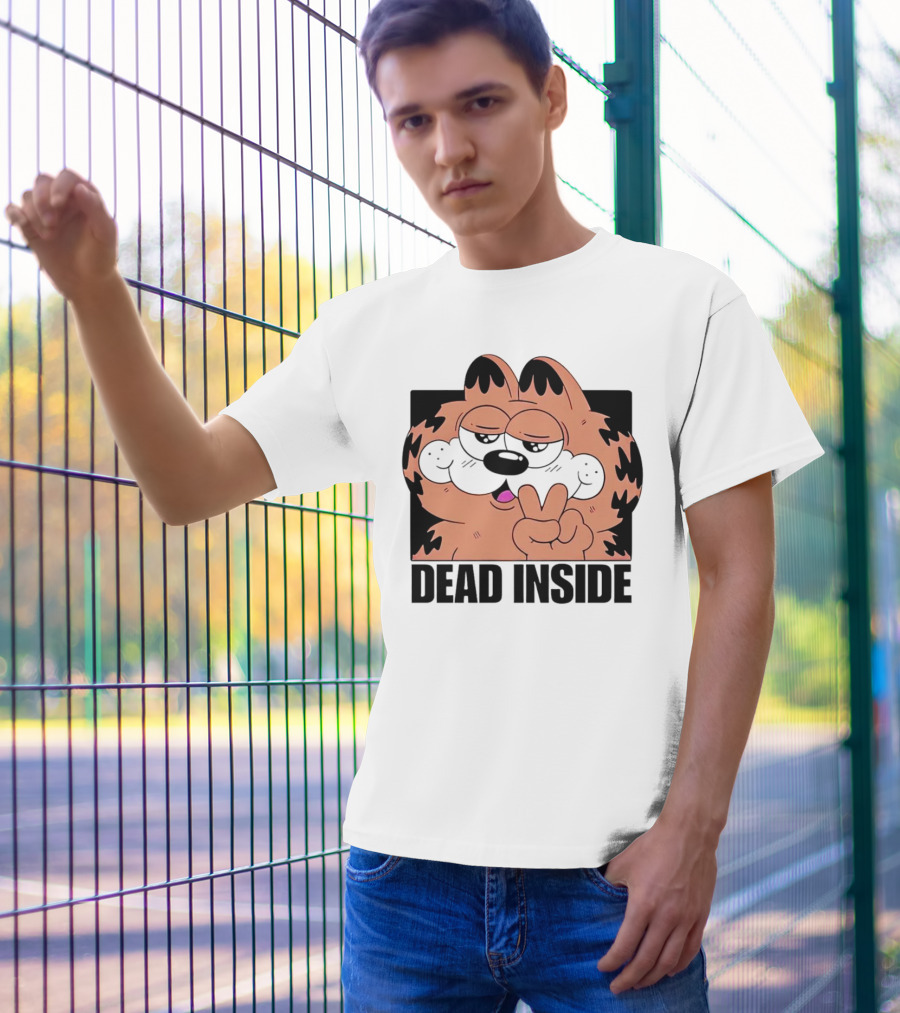 Garfield Dead Inside Peace Sign Iconic Meme T-Shirt