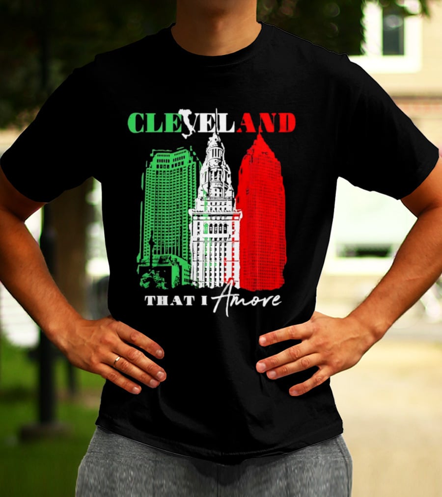 Cleveland That I Amore Italy Flag Skyline T-Shirt