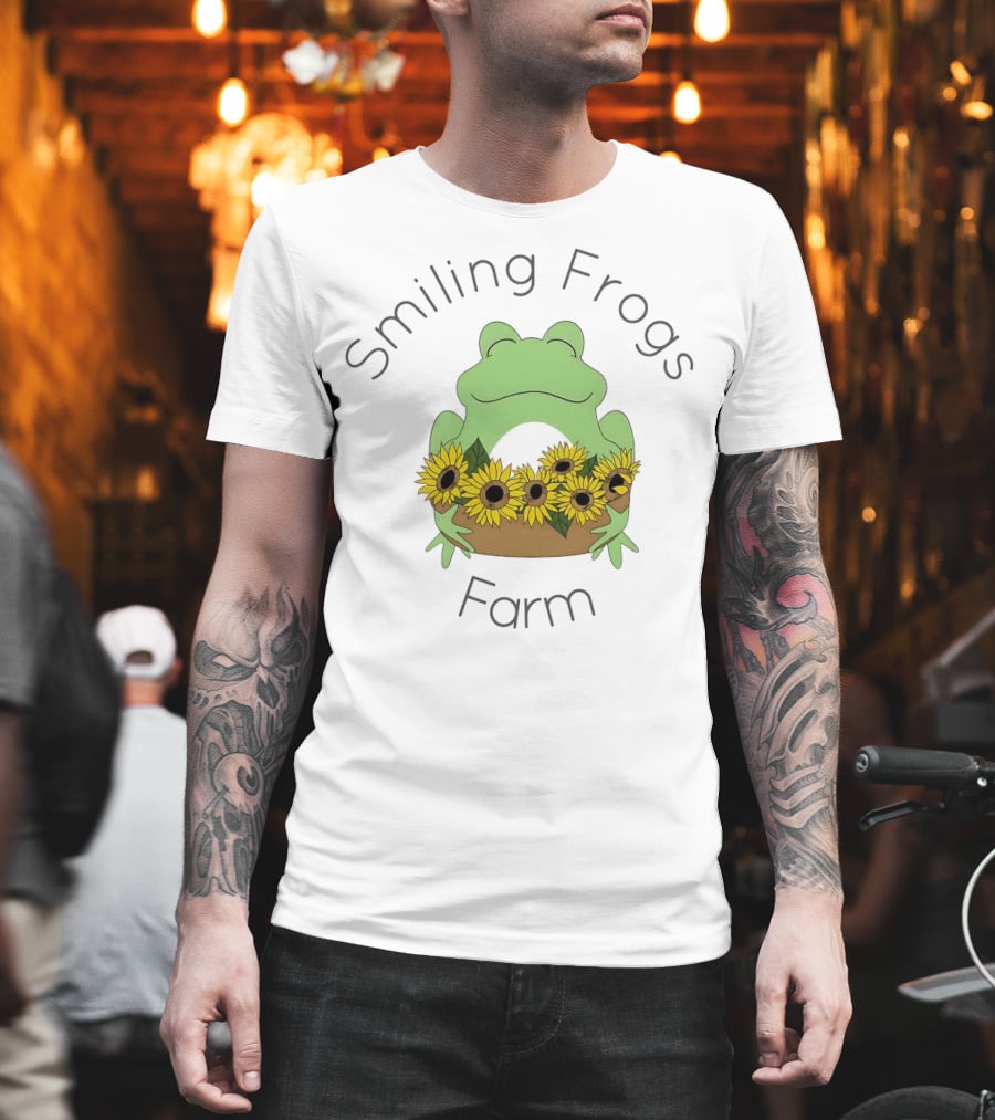 Smiling Frogs Farm Sunflowers Frogs T-Shirt