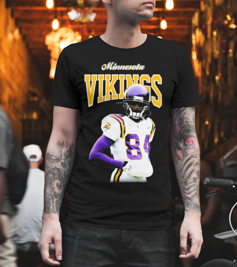 Minnesota Vikings Randy Moss Number 84 Retired Player Sideline Legend T-Shirt