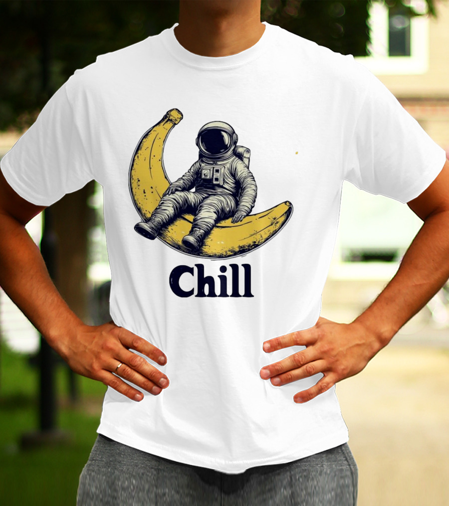 Astronaut Chill Sit On Moon Banana T-Shirt