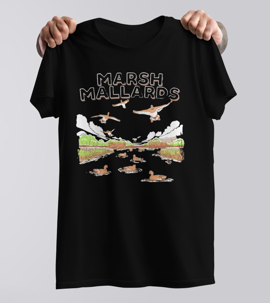 MARSH MALLARDS HUNTING DUCK SCENE JUMBO ANIMALS T-Shirt