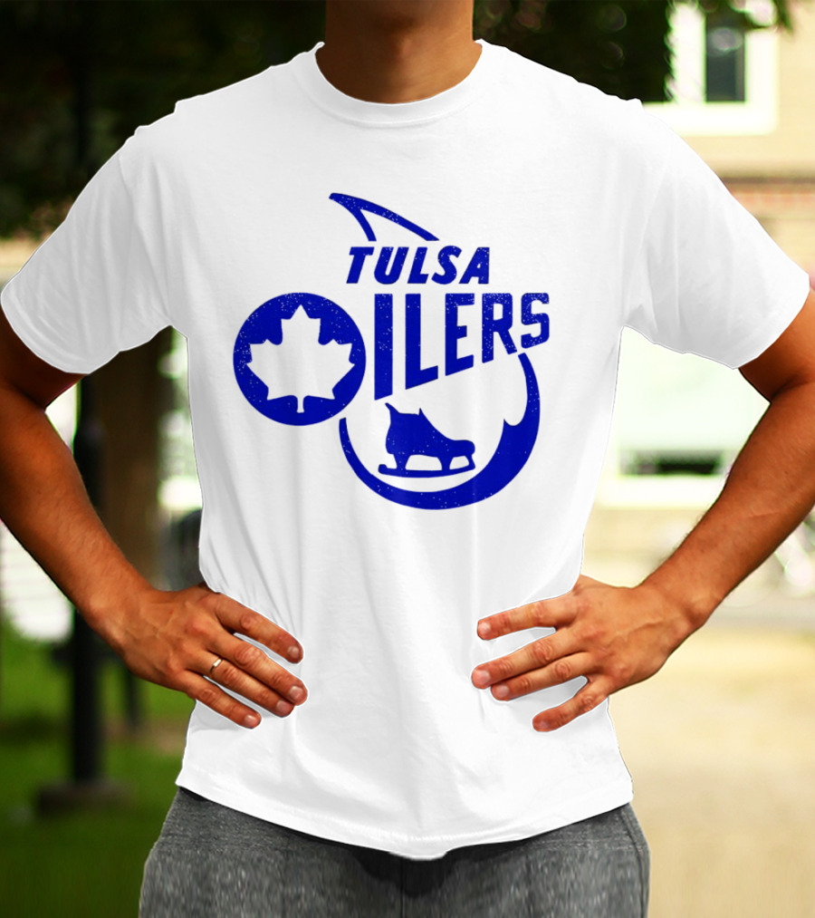 Tulsa Oilers 1982 Maple Leaf Ice Skate T-Shirt