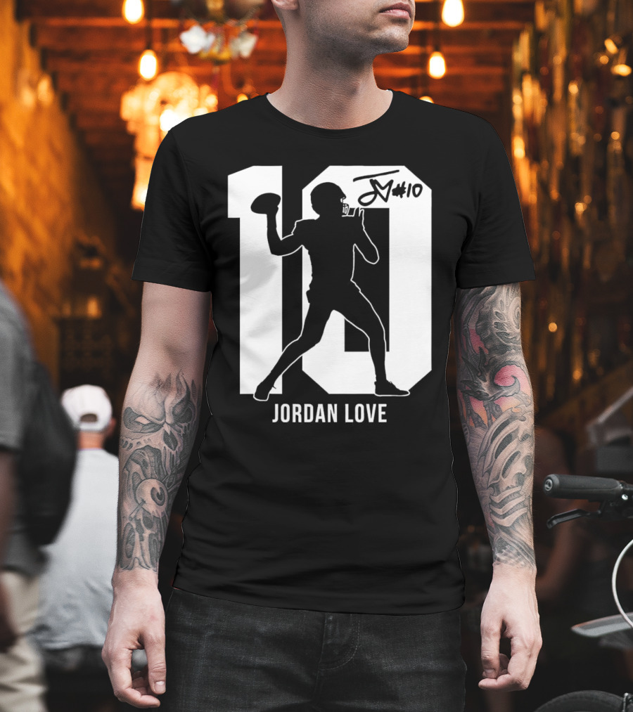 Jordan Love Green Bay Packers Number 10 Silhouette Signature T-Shirt
