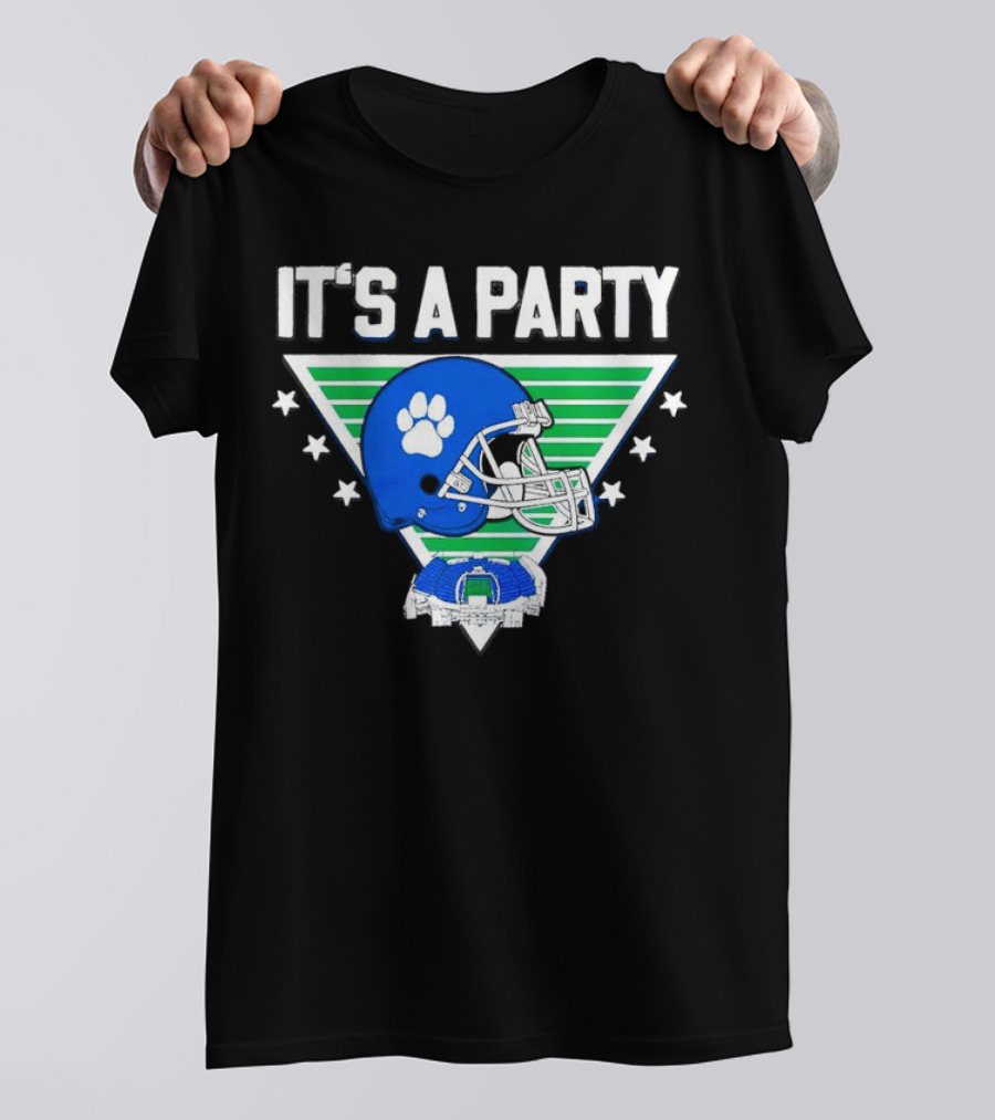 It's A Party Helmet Stadium Kentucky Wildcats T-Shirt