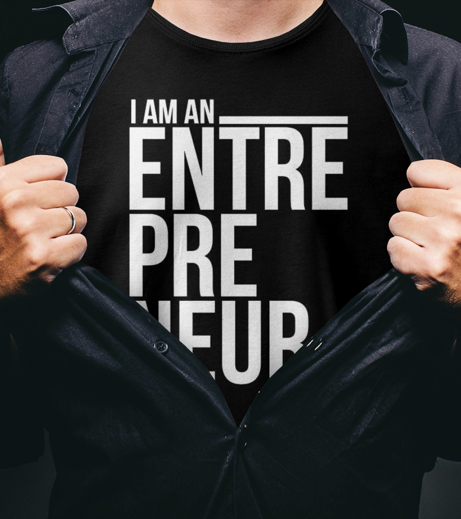 I Am An Entrepreneur Lion Shield Badge T-Shirt