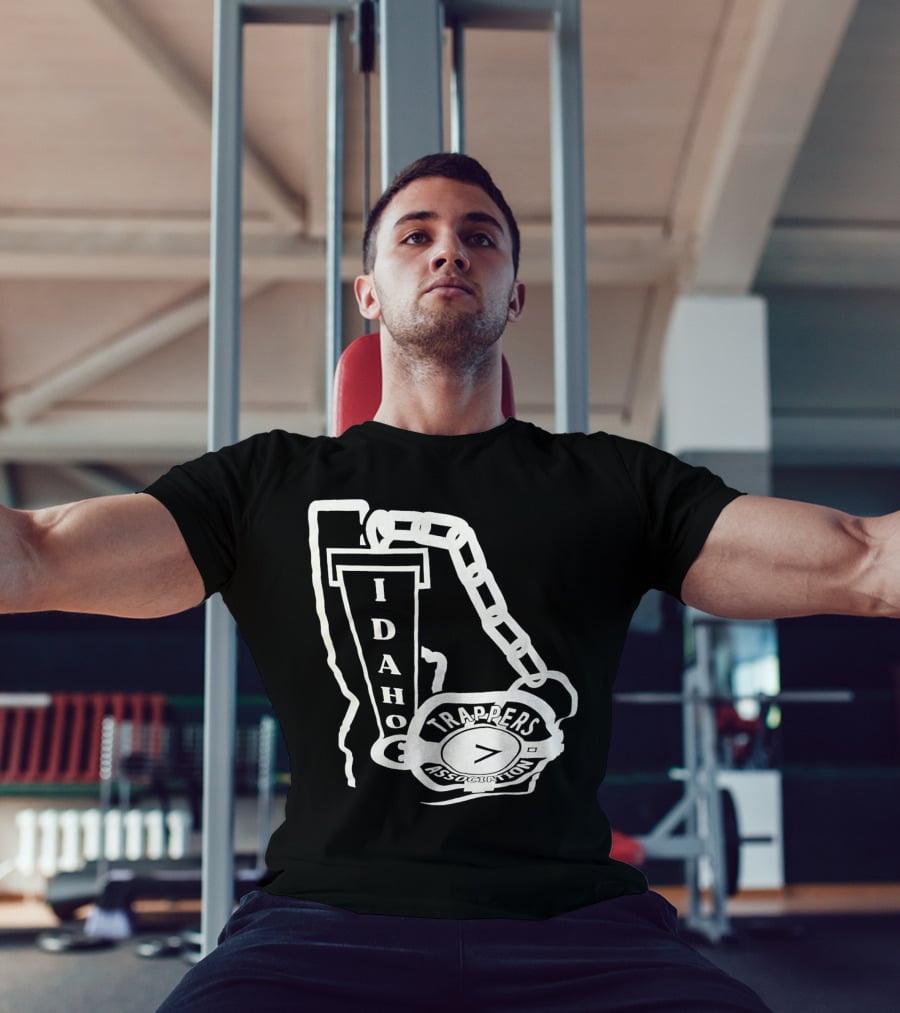 Idaho Trappers Association Logo With Trapper Symbol And Chain T-Shirt