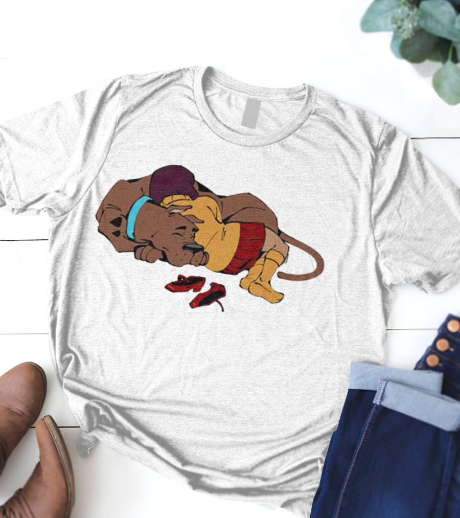 Scooby Doo Velma Dinkley Sleeping Cozy Friends T-Shirt