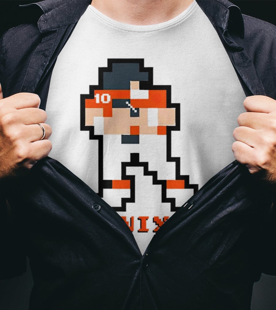 Bo Nix 8-Bit Pixel Art 10 Block Figure T-Shirt