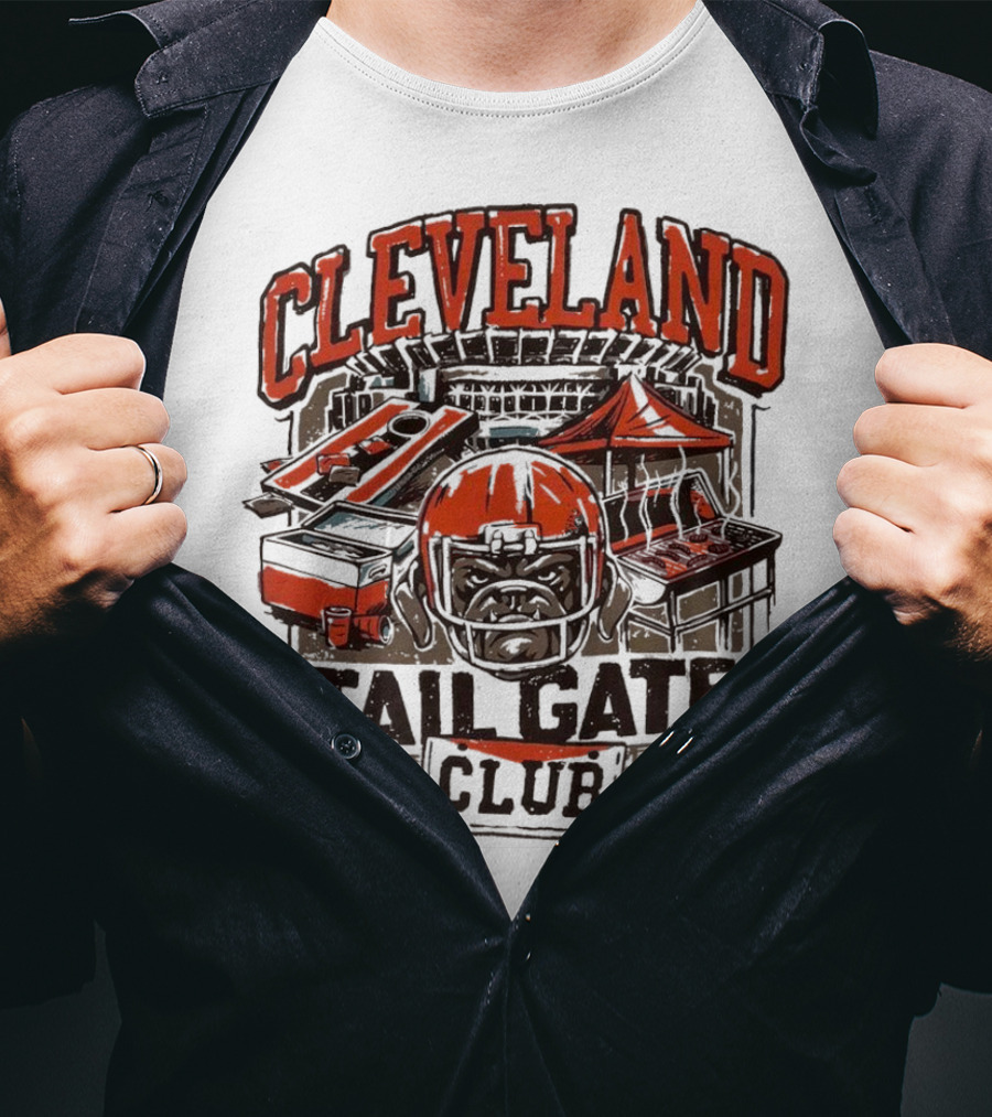 Cleveland Browns Tailgate Club Stadium Cornhole Helmet Grill T-Shirt