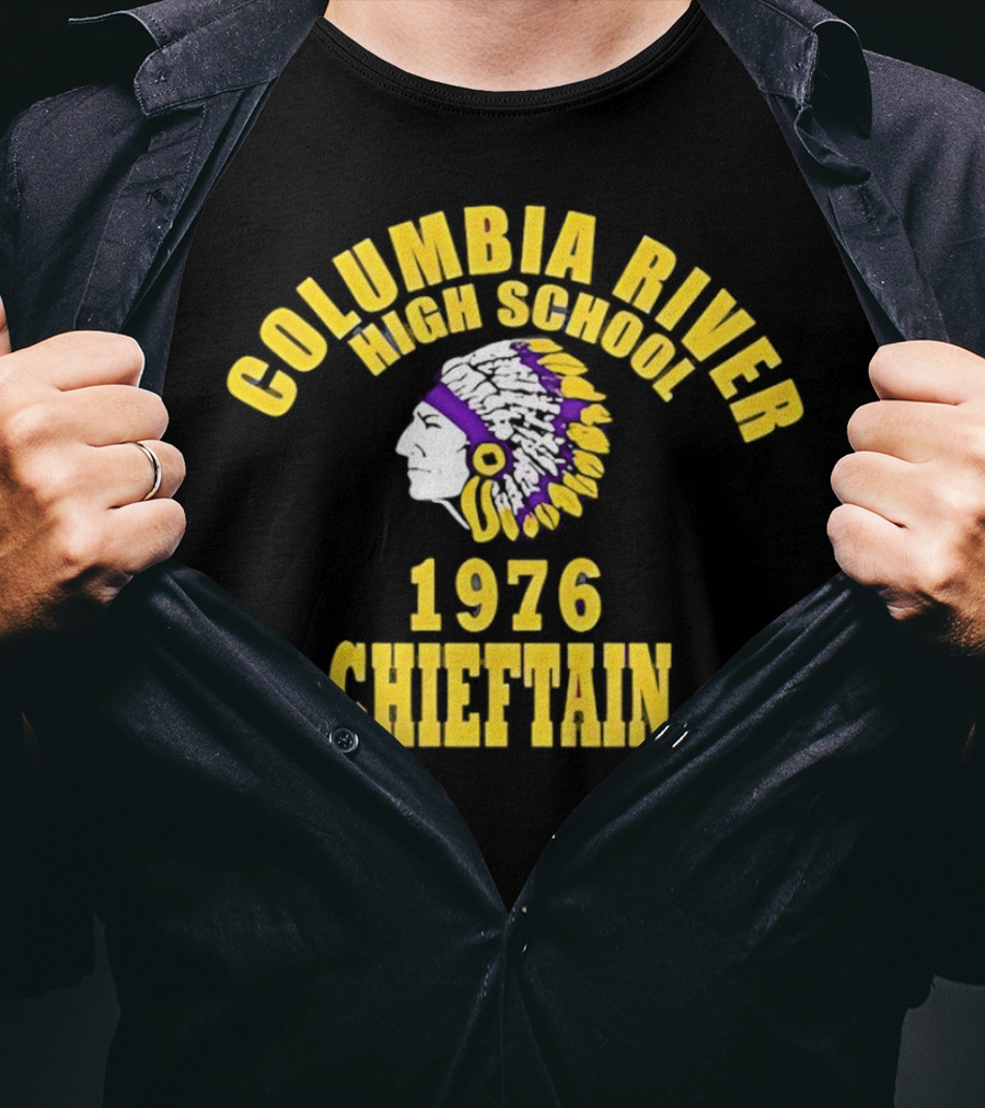 Columbia River High School 1976 Chieftain Indian Head T-Shirt