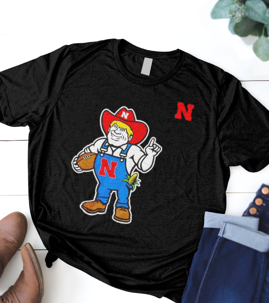 Nebraska Cornhuskers Mascot Holding Football With Corn And N T-Shirt