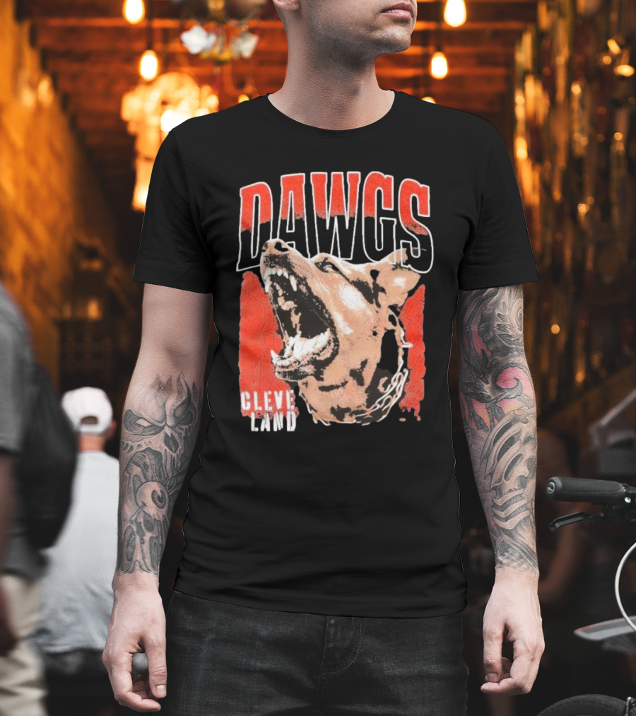 DAWGS Cleveland Browns Vintage Retro Fierce Dog T-Shirt