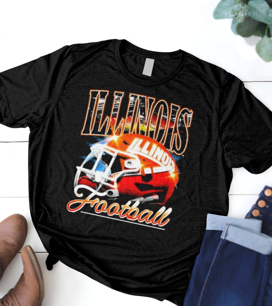Illinois Fighting Illini Football Helmet Vintage Retro T-Shirt