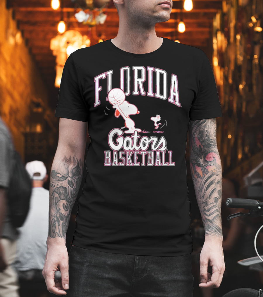 Florida Gators Basketball Snoopy And Woodstock Playing Basketball T-Shirt