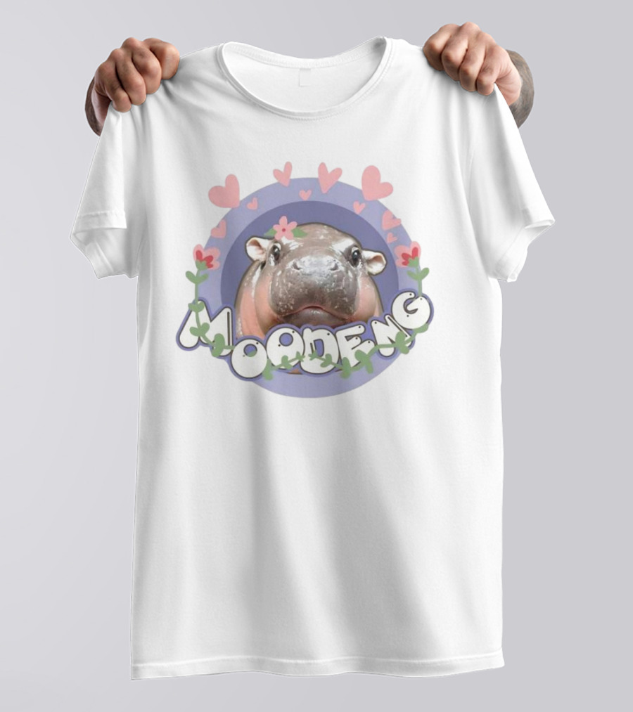 Moo Deng Cute Pig Heart Flower T-Shirt