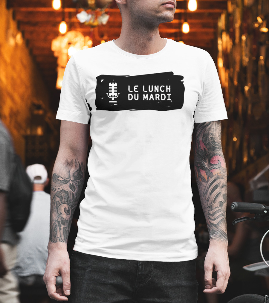 Le Lunch Du Mardi Podcast MLS Microphone T-Shirt