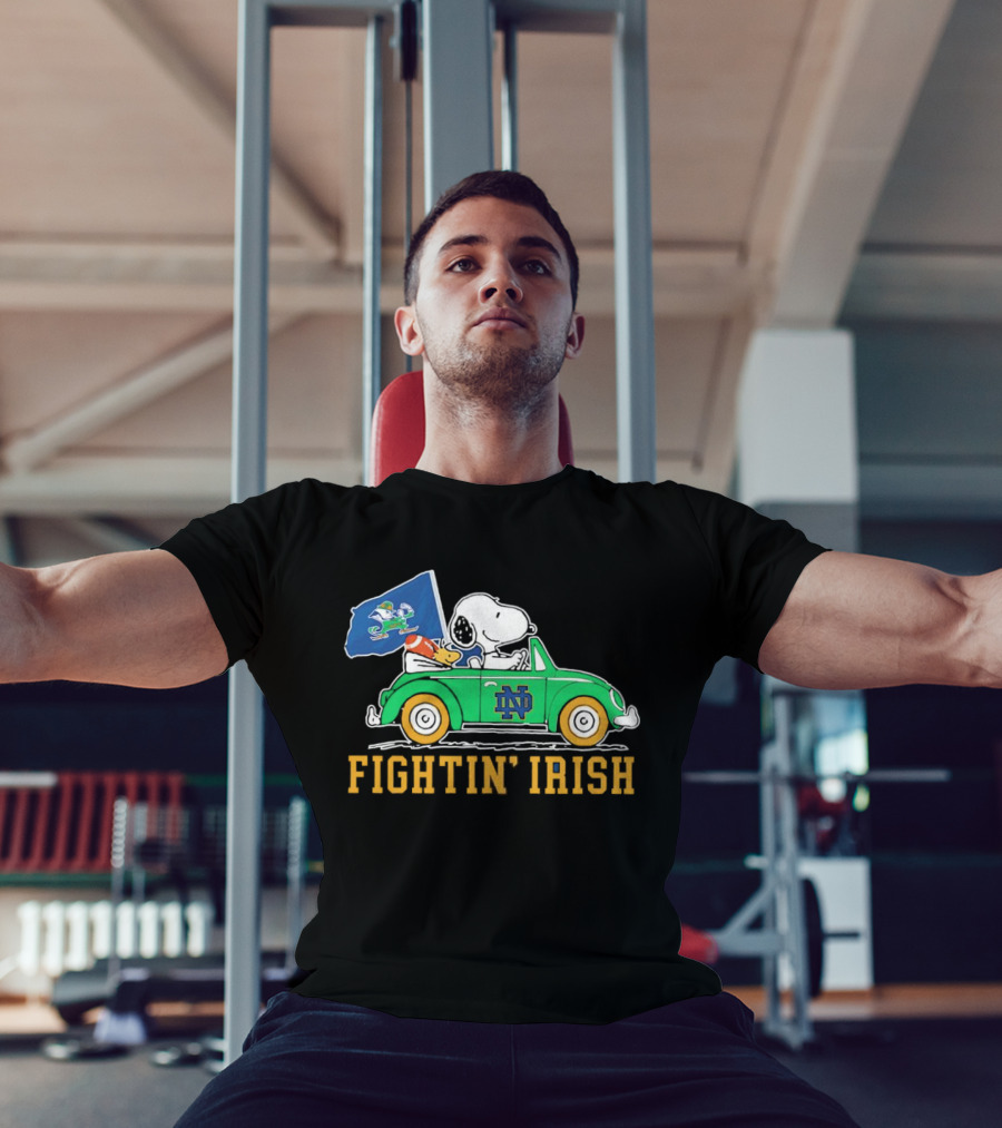 Snoopy And Woodstock Driving ND Car Fightin' Irish T-Shirt