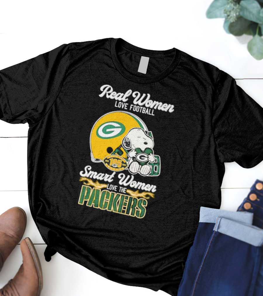 Snoopy Real Women Love Football Smart Women Love The Packers Green Bay Helmet T-Shirt