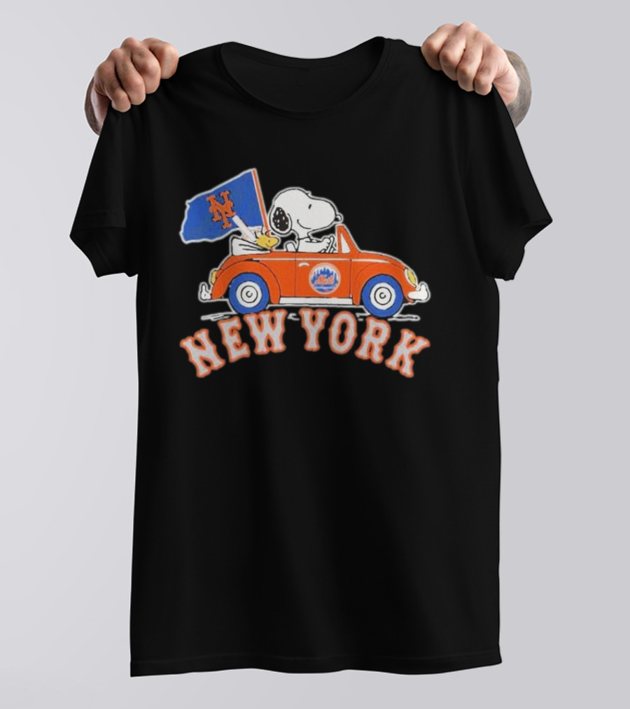 Snoopy Driving Car With New York Mets Flag T-Shirt