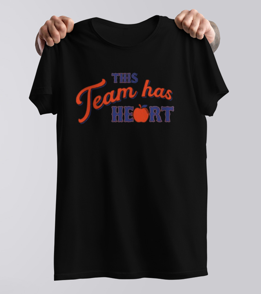 New York Mets This Team Has Heart Big Apple T-Shirt
