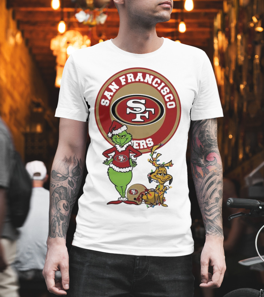 San Francisco 49ers Grinch And Max Merry Christmas T-Shirt