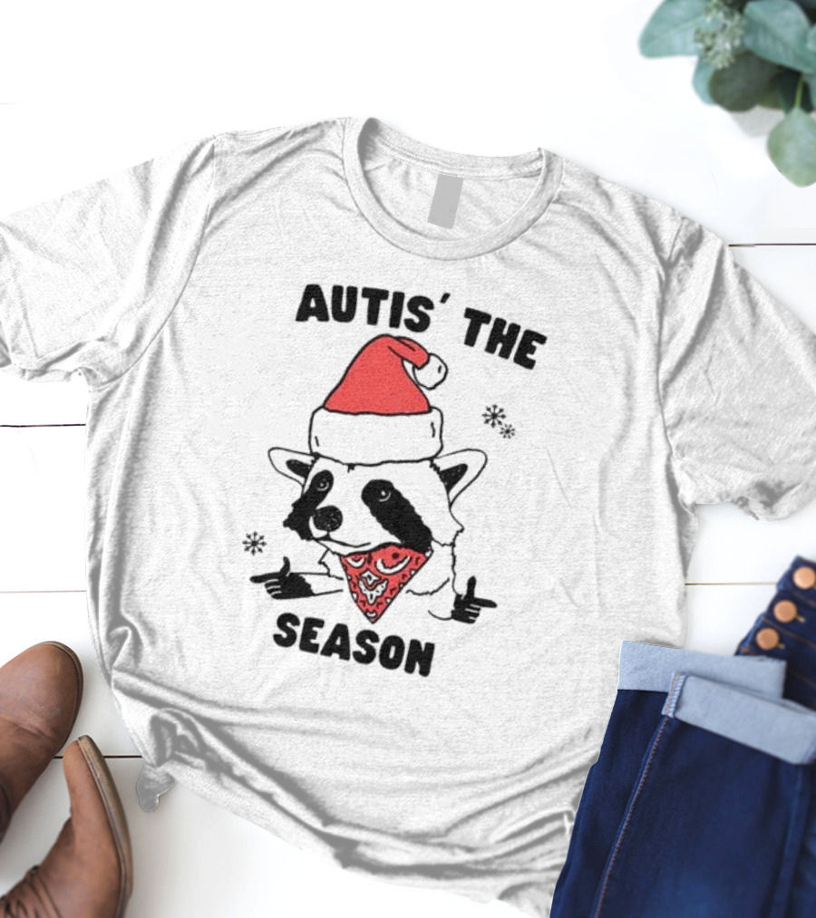 Autis' The Season Santa Raccoon Christmas Holiday Festive T-Shirt