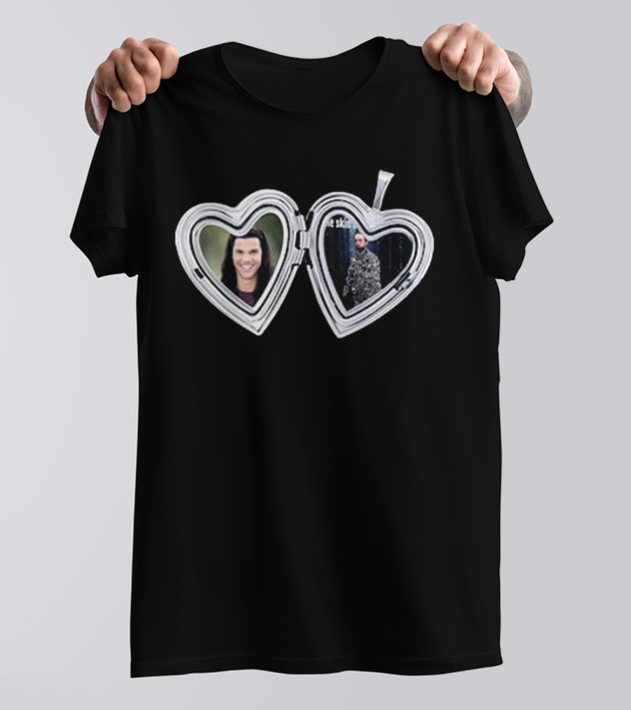 Taylor Lautner Cullen Heart Locket Twilight Charm T-Shirt