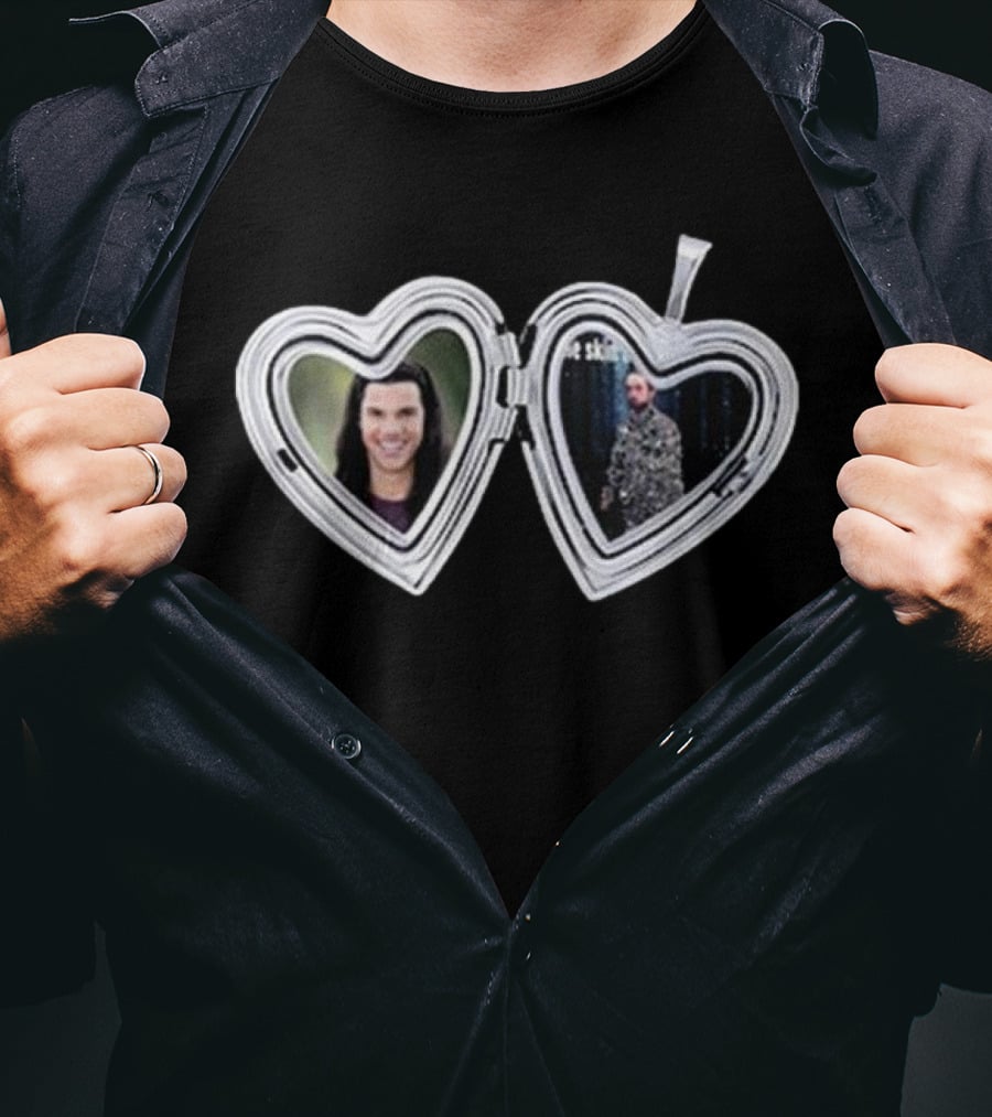 Taylor Lautner Cullen Heart Locket Twilight Charm T-Shirt