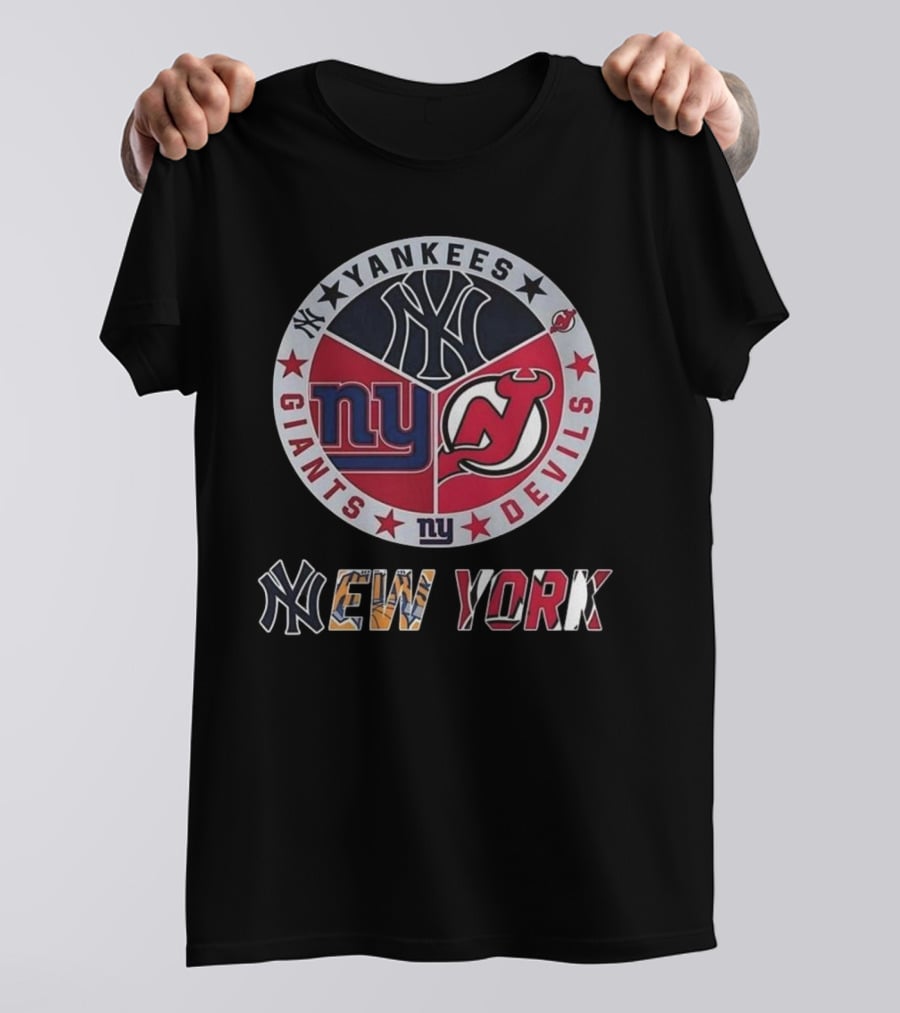 New York Yankees Giants Devils Circle Yankees NY Giants Devils T-Shirt