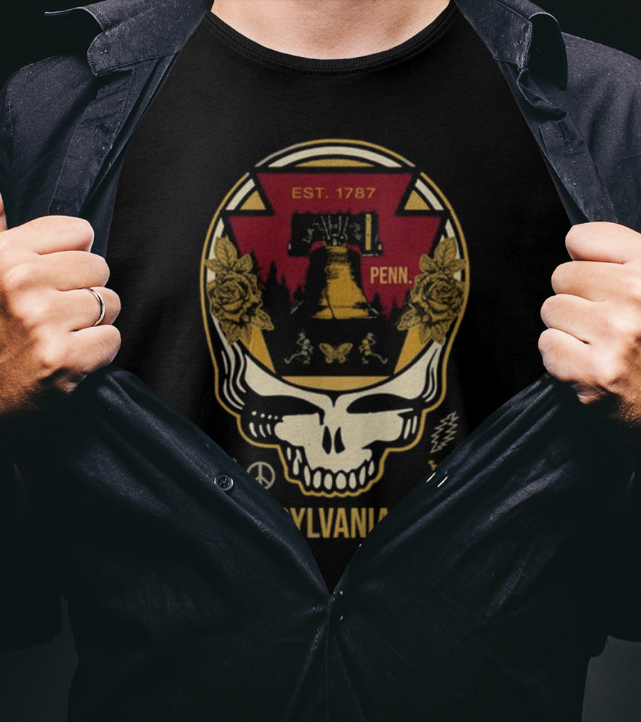 Pennsylvania Dead Est. 1787 Penn Skull With Liberty Bell And Roses T-Shirt