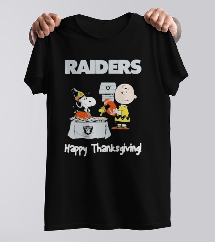 Raiders Charlie Brown Snoopy Happy Thanksgiving T-Shirt