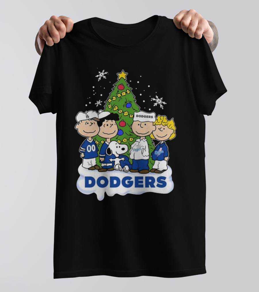 Los Angeles Dodgers Merry Christmas With Snoopy And Peanuts Characters T-Shirt