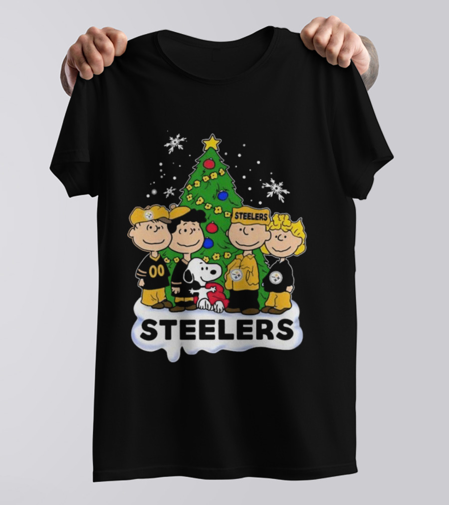 Snoopy And Friends Steelers Christmas T-Shirt
