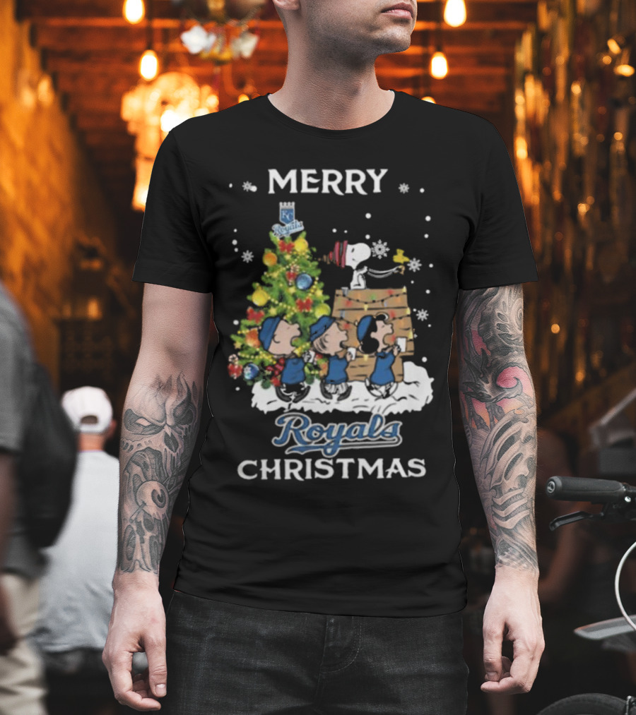 Merry Christmas Kansas City Royals Snoopy And Friends T-Shirt