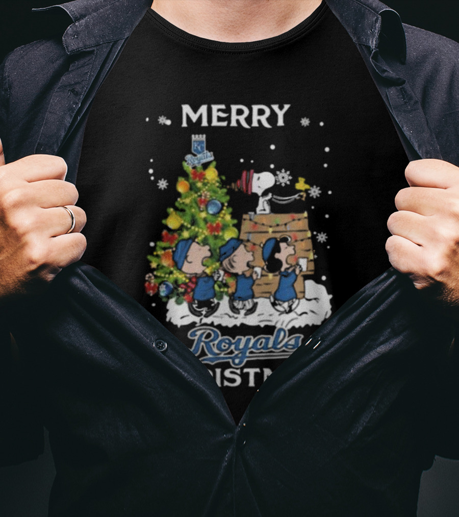 Merry Christmas Kansas City Royals Snoopy And Friends T-Shirt