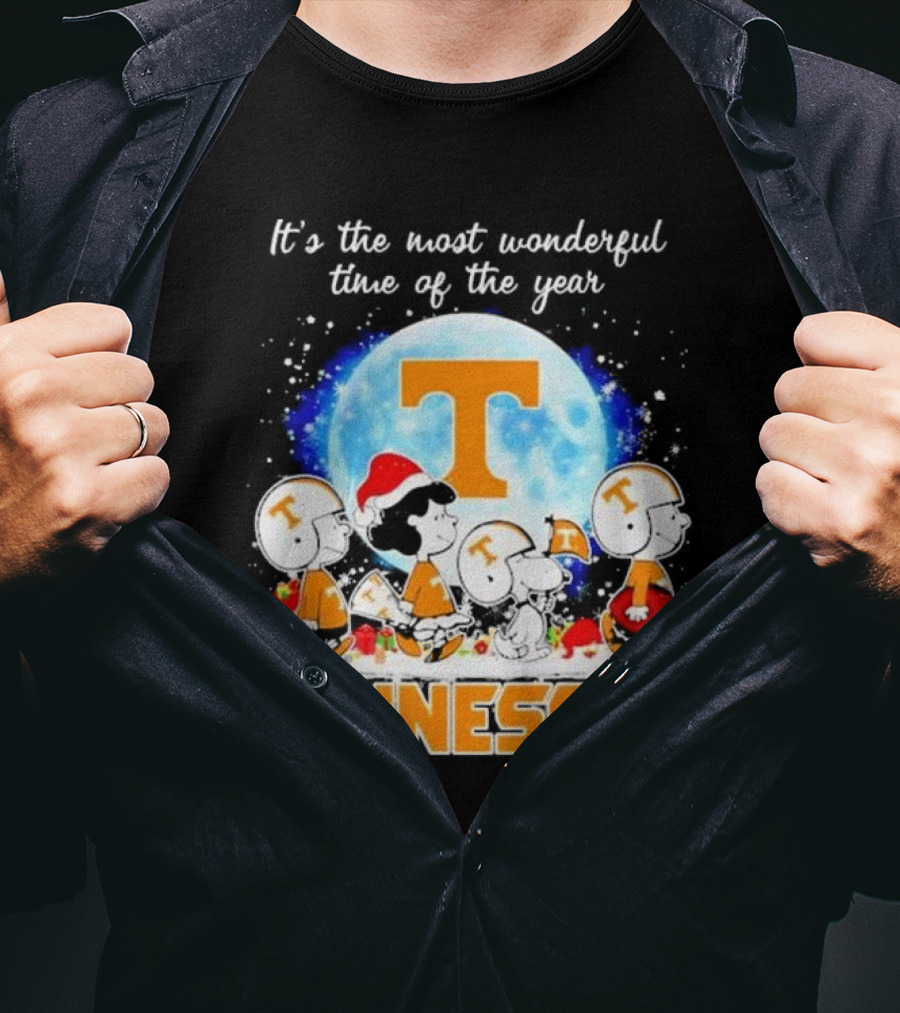 Peanuts Tennessee Volunteers It's The Most Wonderful Time Of The Year Christmas Snoopy Woodstock Lucy Moon T-Shirt