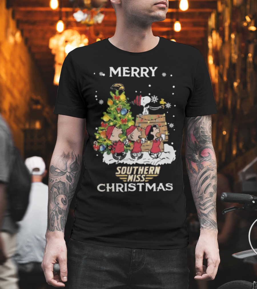 Southern Miss Christmas Snoopy And Friends Merry T-Shirt