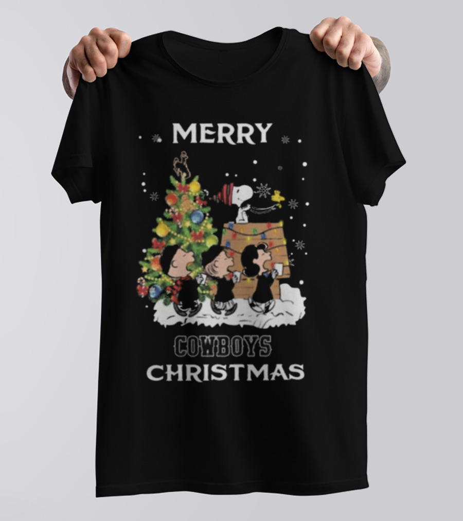 Merry Cowboys Christmas With Snoopy And Friends Christmas Tree T-Shirt