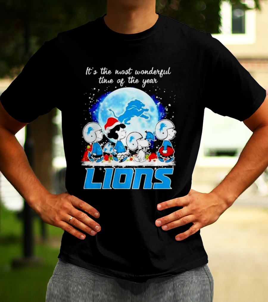 Peanuts Detroit Lions Christmas It’s The Most Wonderful Time Of The Year T-Shirt
