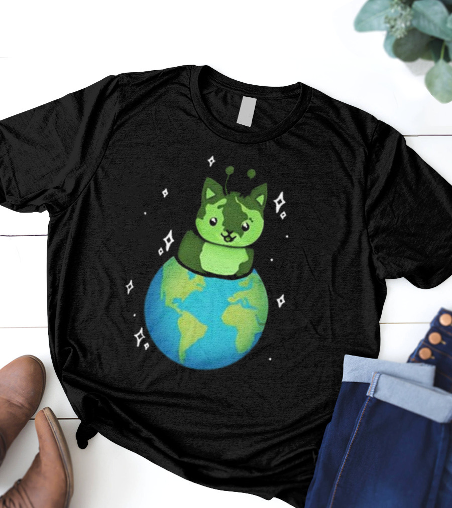 Cult Of Biscuit Alien Biscuit Cat Globe Stars T-Shirt