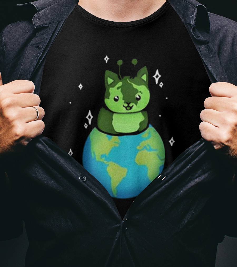 Cult Of Biscuit Alien Biscuit Cat Globe Stars T-Shirt
