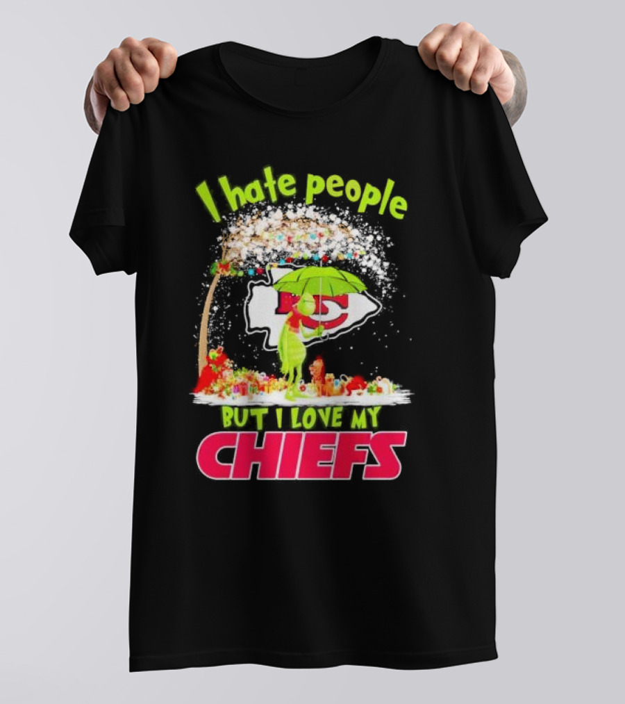 I Hate People But I Love My Chiefs Grinch And Max Kansas City Chiefs Christmas T-Shirt