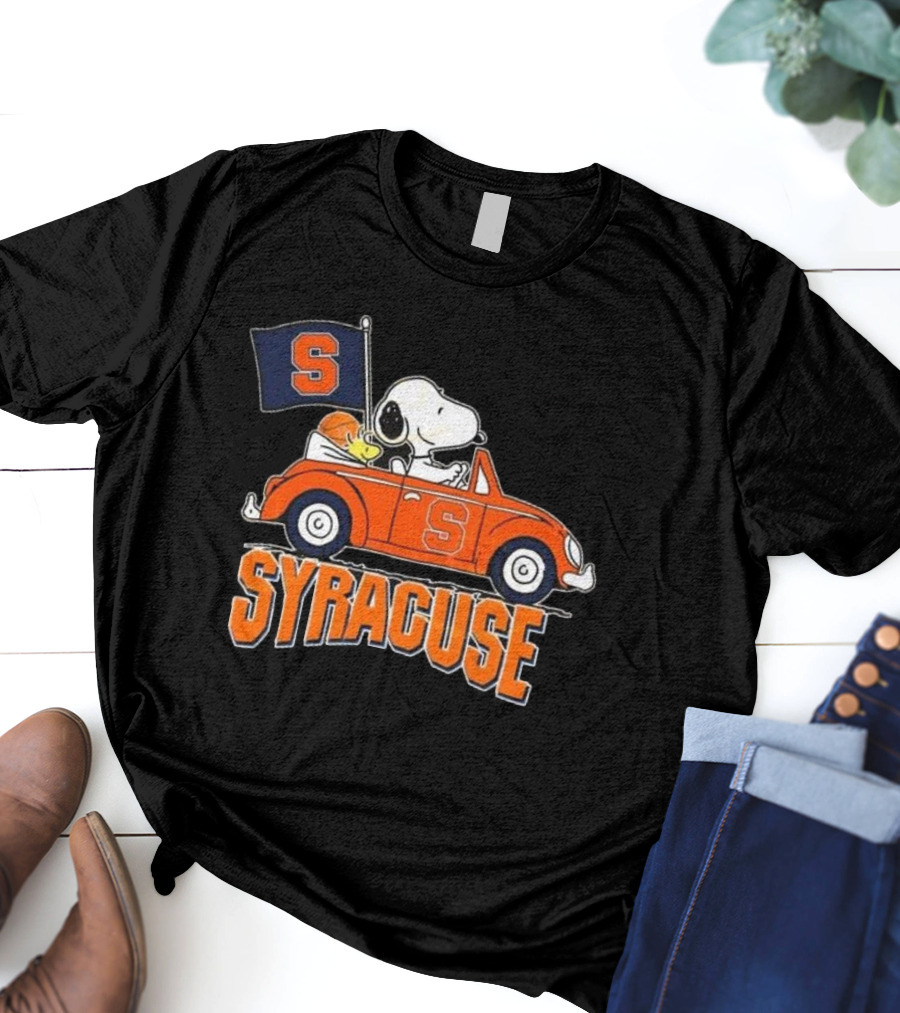 Snoopy Driving Syracuse Orange Car With Letter S Flag T-Shirt