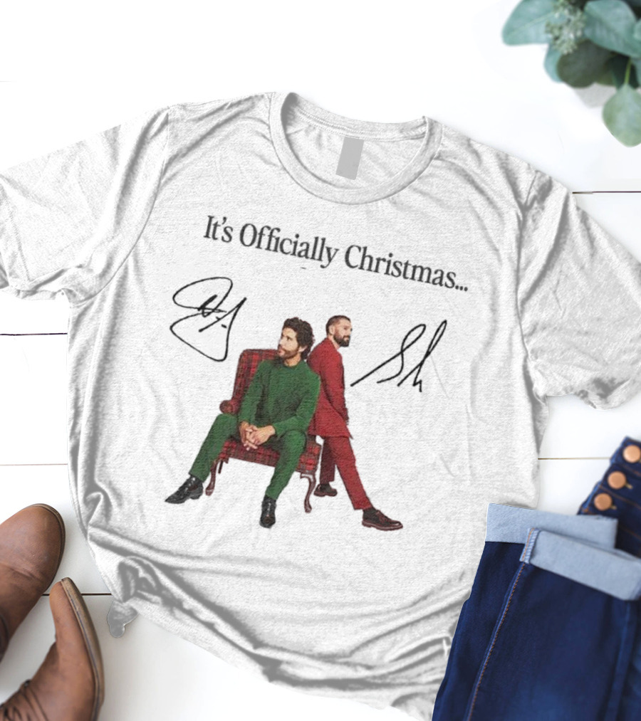 Dan And Shay It's Officially Christmas Signatures Plaid Chair Suits T-Shirt