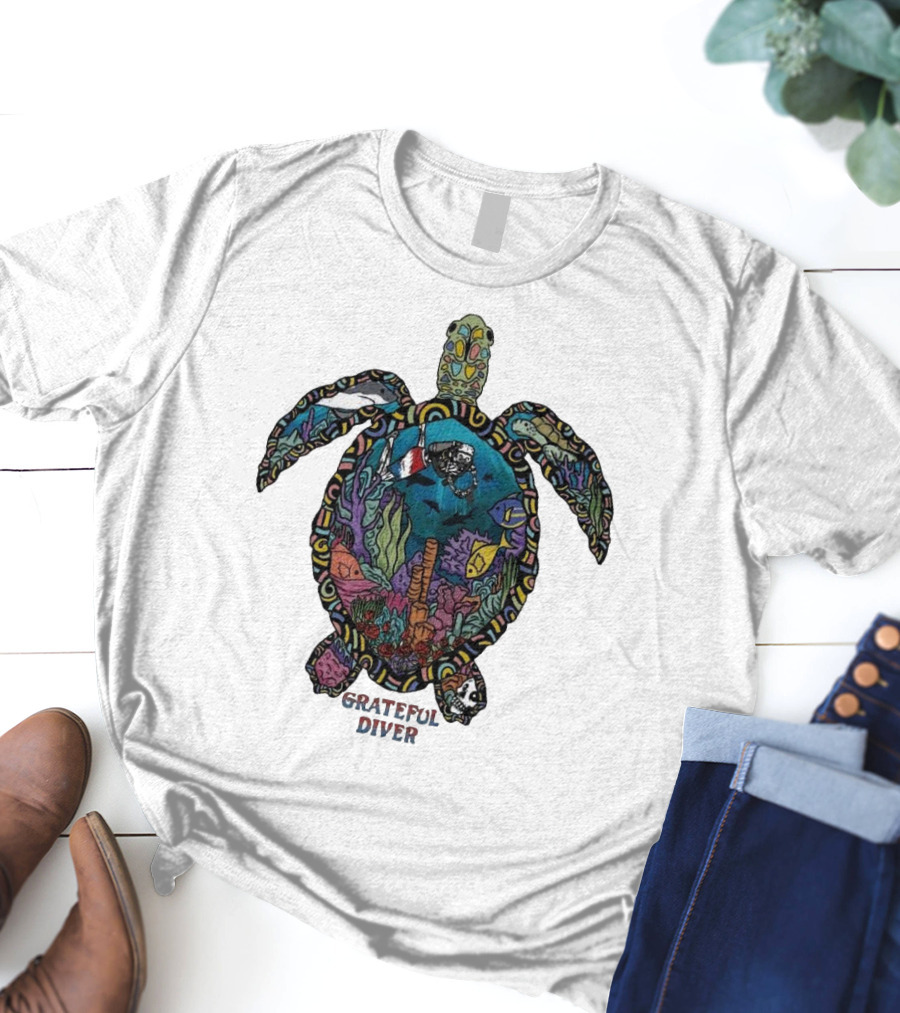Grateful Diver Psychedelic Turtle Underwater Exploration UV T-Shirt
