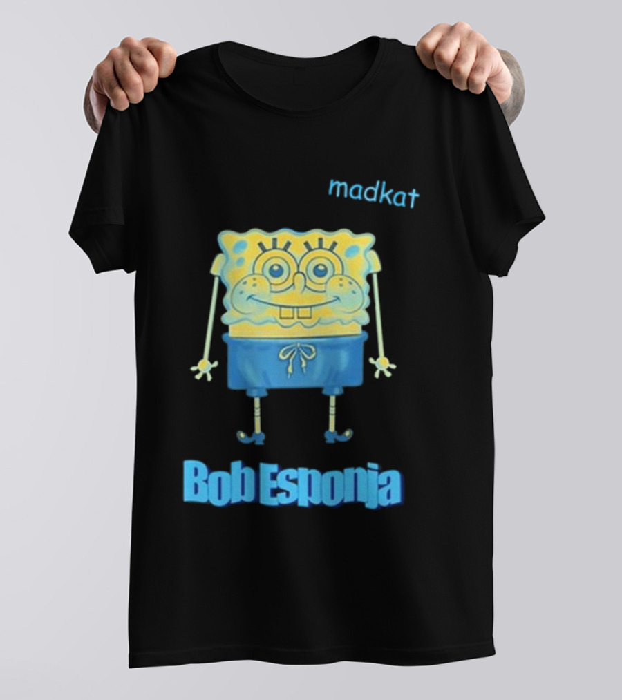 Madkat X Bob Esponja Collaboration Featuring Iconic Sponge Character T-Shirt