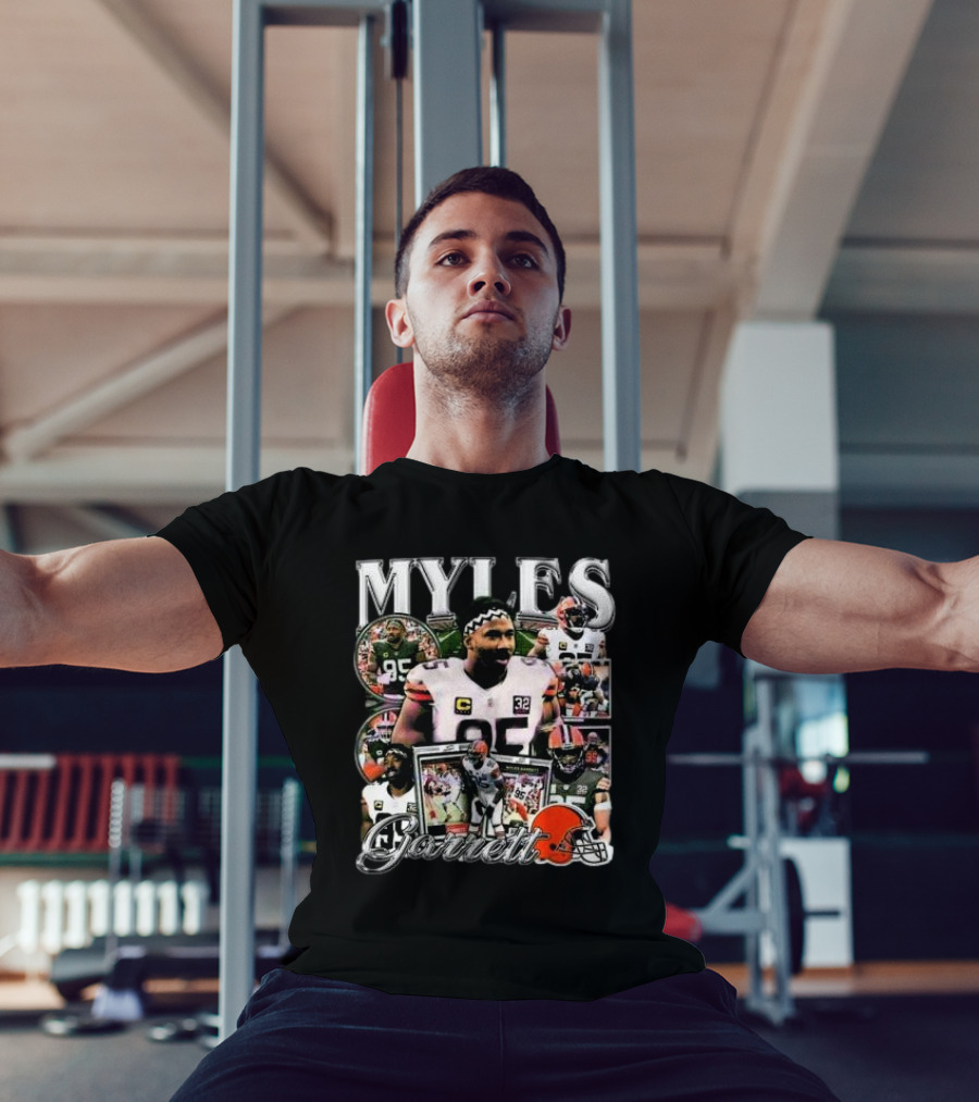 Myles Garrett 95 Cleveland Browns Vintage Collage T-Shirt