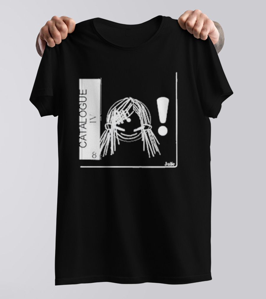 Catalogue IV Julie T-Shirt